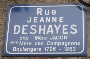 Rue Jeanne Deshayes, dite Mere Jacob